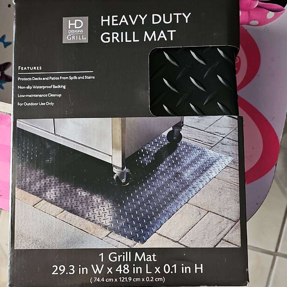 HD Designs Grill Heavy Duty Black Grill Mat